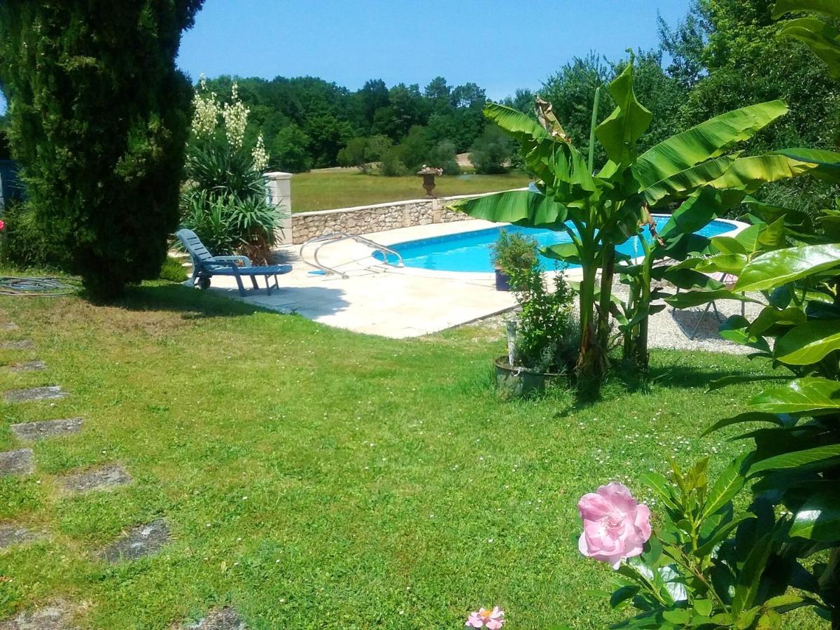 Villa Charmante A Bosset Avec Piscine Partagee Ngoại thất bức ảnh