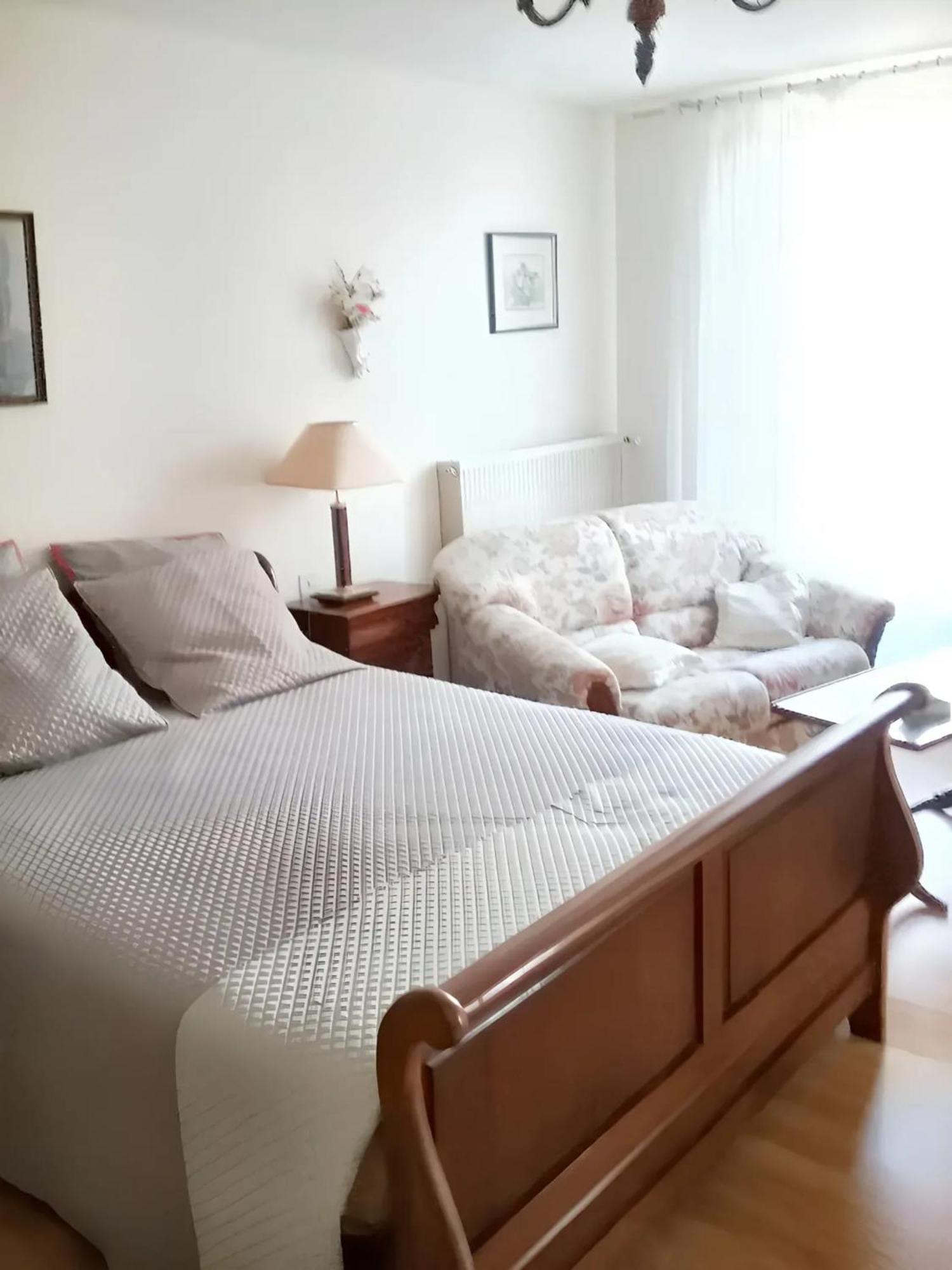 Villa Charmante A Bosset Avec Piscine Partagee Ngoại thất bức ảnh