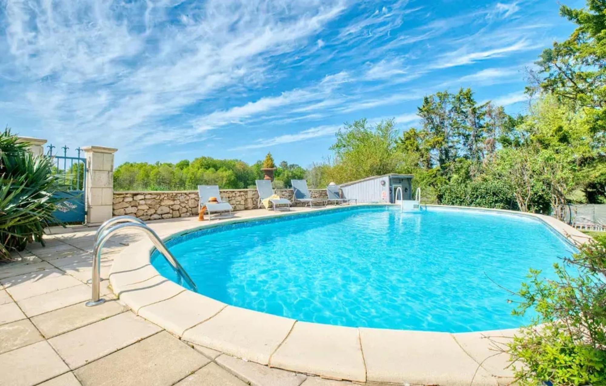 Villa Charmante A Bosset Avec Piscine Partagee Ngoại thất bức ảnh